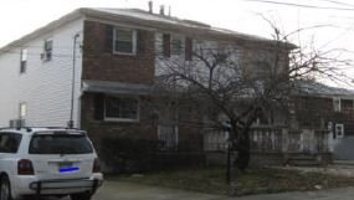 Foreclosure Trustee, 205 Riedel Ave, Staten Island, NY 10306