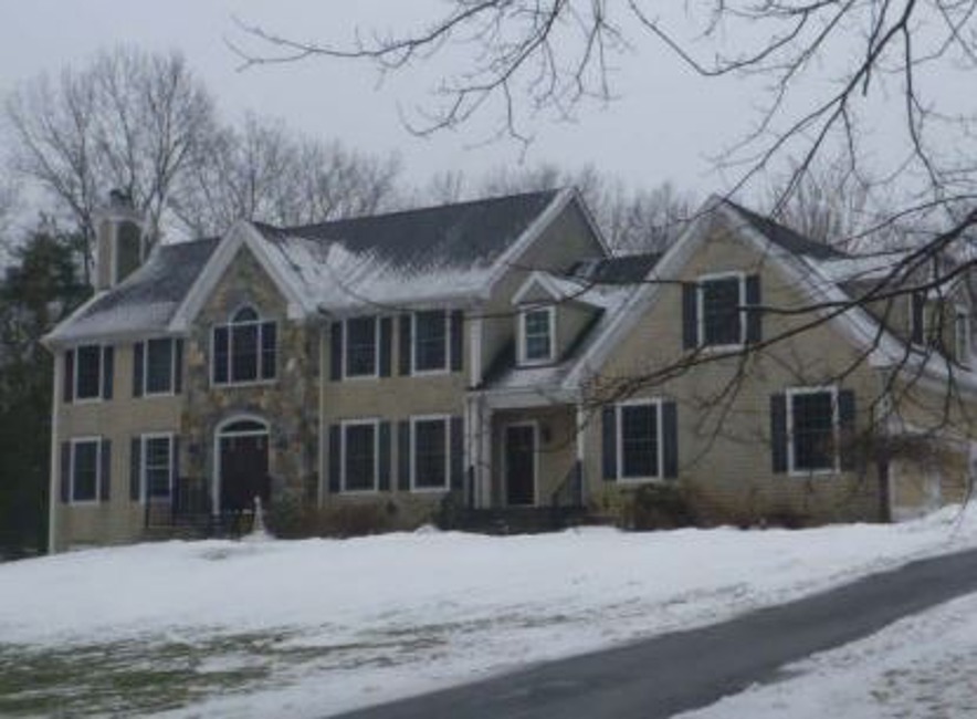 Foreclosure Trustee, 45 Pine Hill Dr, South Salem, NY 10590