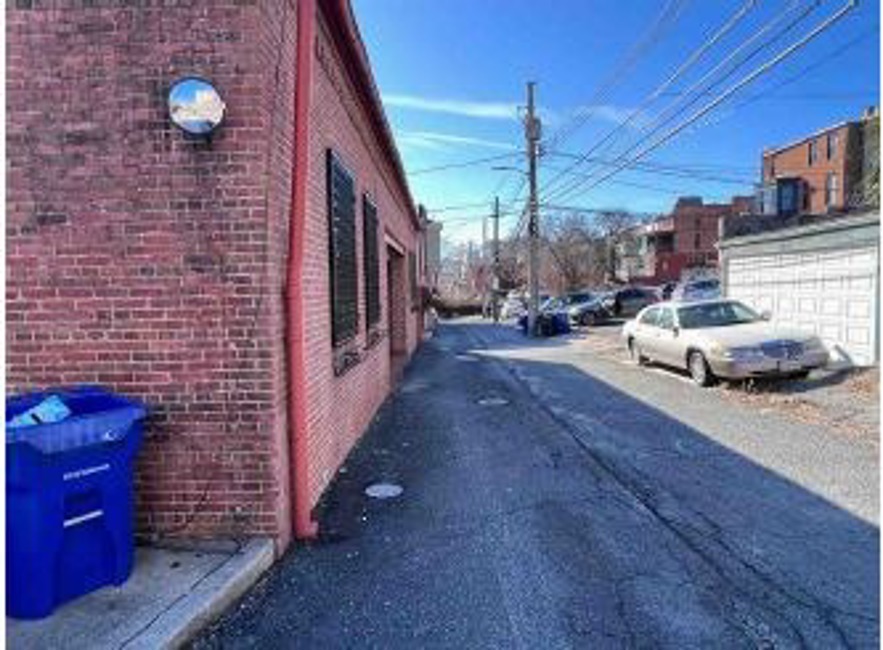 2nd Chance Foreclosure - Reported Vacant, 1011N Hunter St Unit A-4, Baltimore, MD 21202