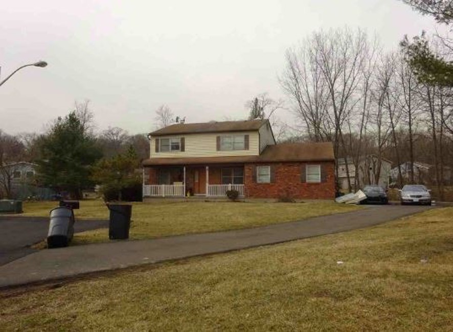 Foreclosure Trustee, 3 Jennifer Court, Spring Valley, NY 10977