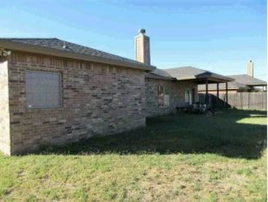 Foreclosure Trustee - Reported Vacant, 109 Indiana St, Levelland, TX 79336