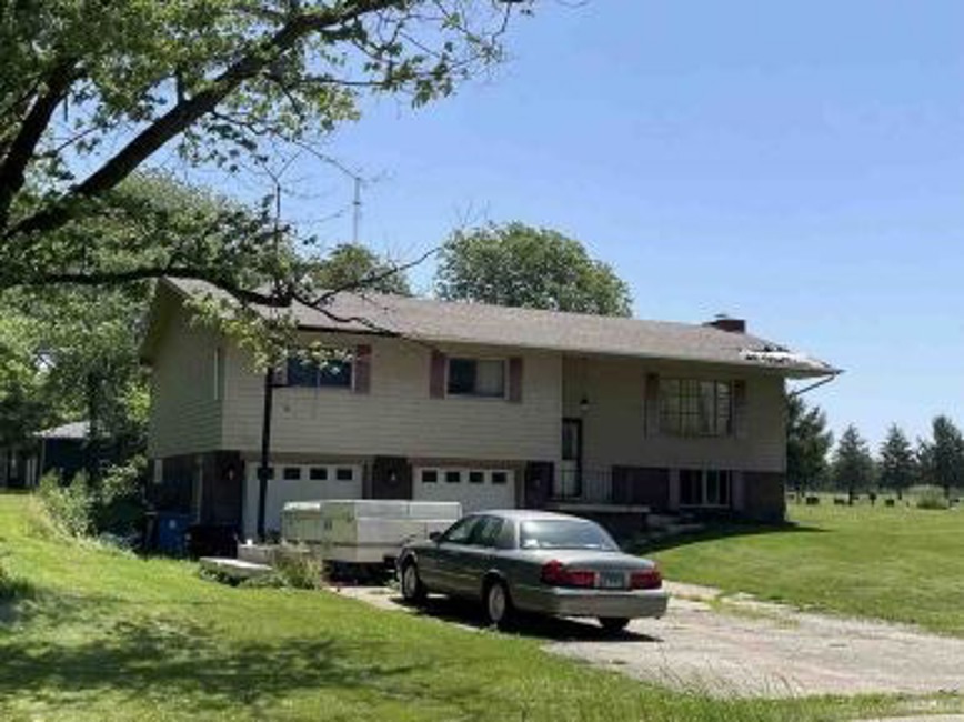 Foreclosure Trustee, 737 Mulberry Street, Andover, IL 61233