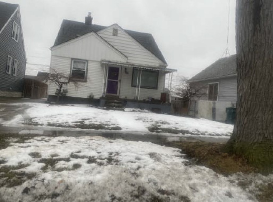 2nd Chance Foreclosure, 611  Cleveland Ave, Lincoln Park, MI 48146