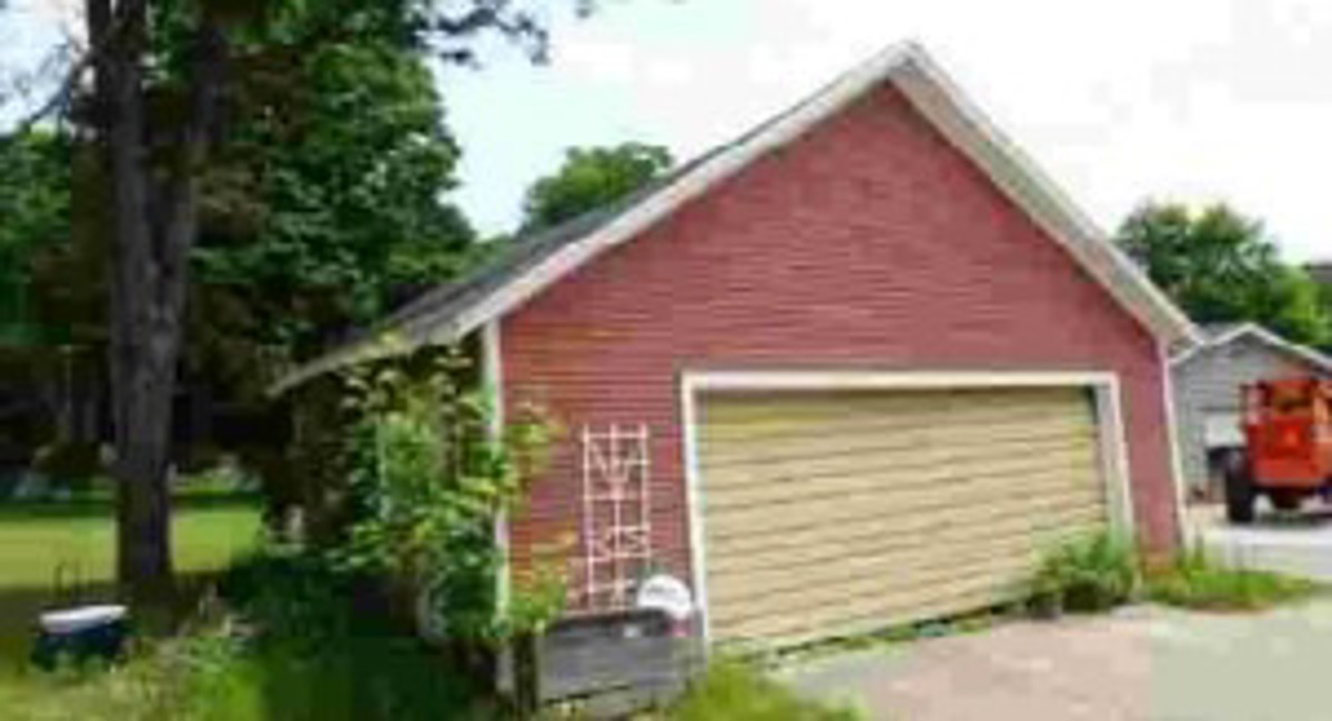2nd Chance Foreclosure - Reported Vacant, 3474 Main Street, Ravenna, MI 49451
