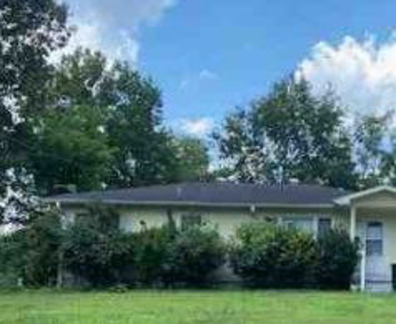 2nd Chance Foreclosure - Reported Vacant, 1213W Walnut Street, Sylacauga, AL 35150