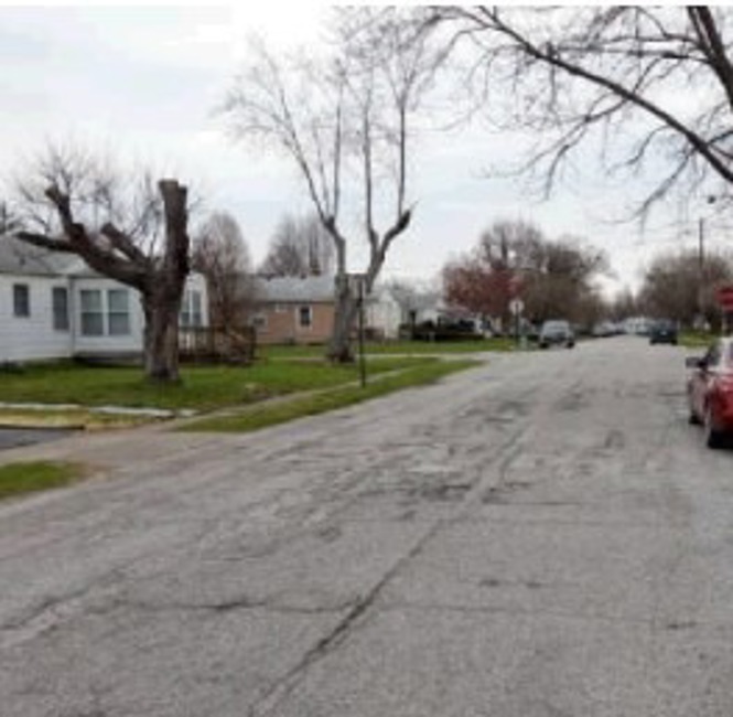 2nd Chance Foreclosure - Reported Vacant, 1713 N Irvington Ave, Indianapolis, IN 46218