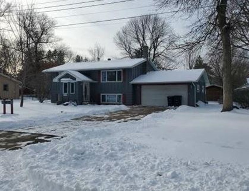 2nd Chance Foreclosure, 26672 Feriday Ave, Wyoming, MN 55092