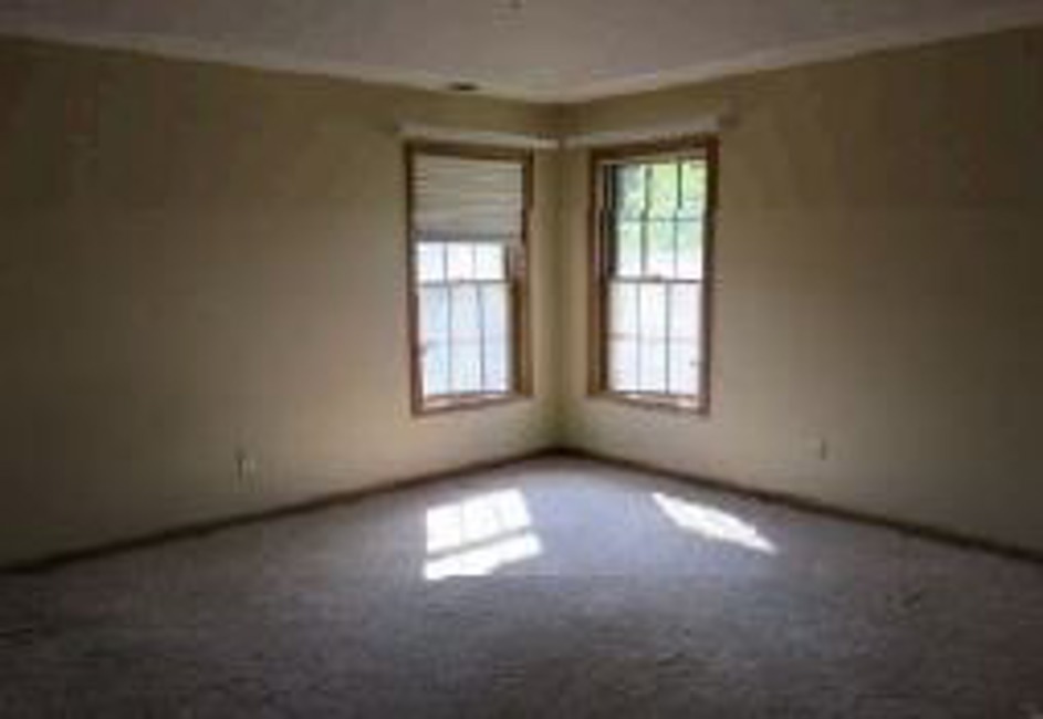 2nd Chance Foreclosure - Reported Vacant, 19 Kincraig Dr, Valparaiso, IN 46385