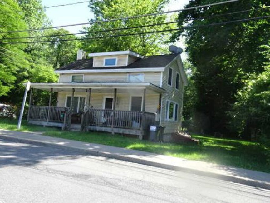 Bank Owned, 147 Center St, Ellenville, NY 12428