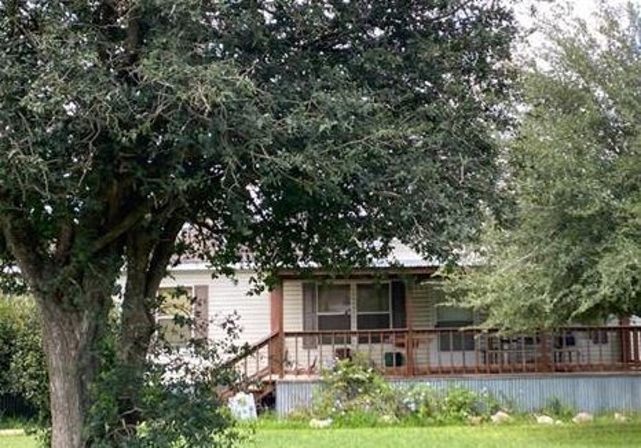 2nd Chance Foreclosure, 201 East Seventh St, Nordheim, TX 78141