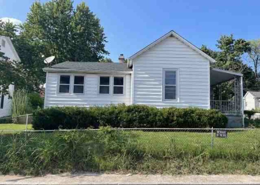 2nd Chance Foreclosure - Reported Vacant, 201 Grand Ave, Festus, MO 63028