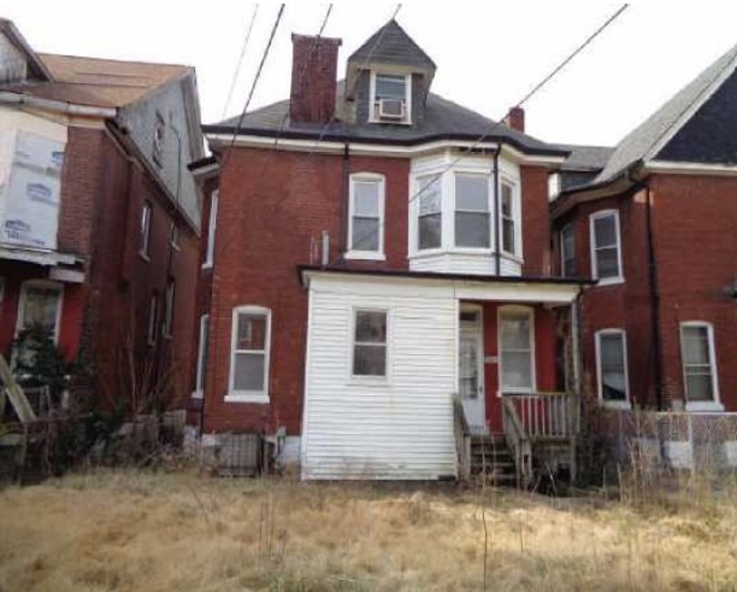 2nd Chance Foreclosure - Reported Vacant, 5051 Cabanne Avenue, Saint Louis, MO 63113
