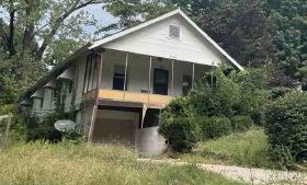 2nd Chance Foreclosure, 9306 E 17TH Street S, Independence, MO 64052