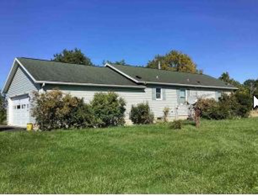 Foreclosure Trustee - Reported Vacant, 22146 S Beaver Rd, Conneautville, PA 16406
