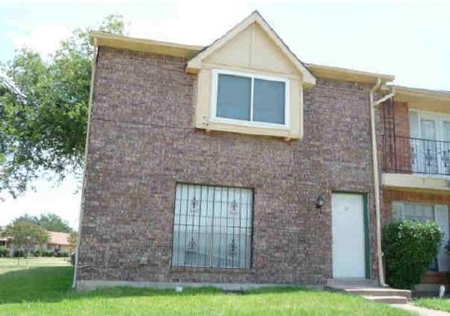2nd Chance Foreclosure - Reported Vacant, 17E Crk Dr, Grand Prairie, TX 75052