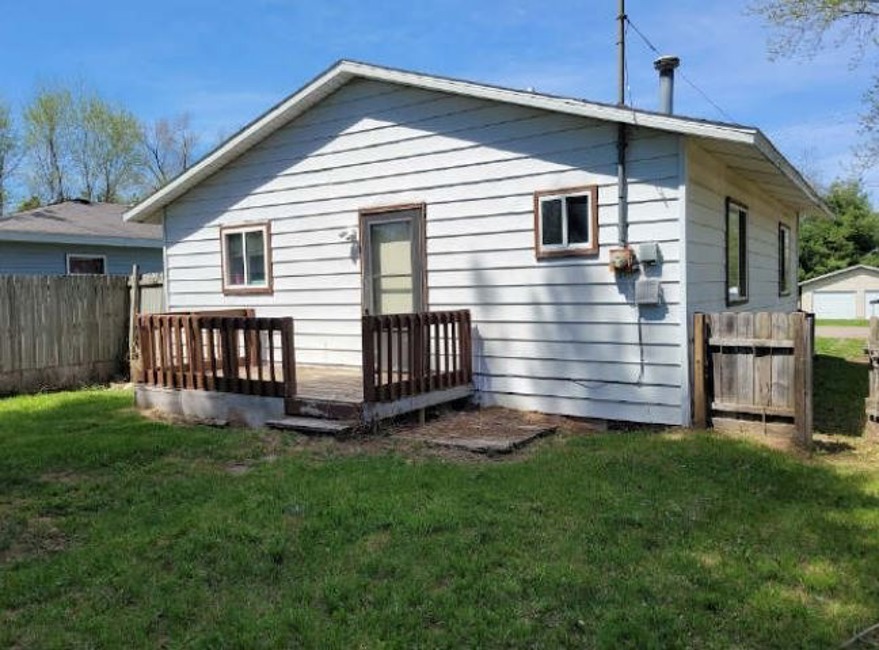 2nd Chance Foreclosure - Reported Vacant, 115 Elm Street, Houghton Lake, MI 48629