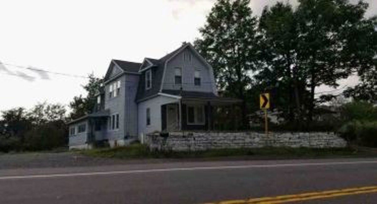 Foreclosure Trustee - Reported Vacant, 1600 Bear Creek Blvd, Bear Creek Township, PA 18702