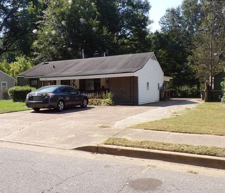 Foreclosure Trustee, 883 Par Avenue, Memphis, TN 38127