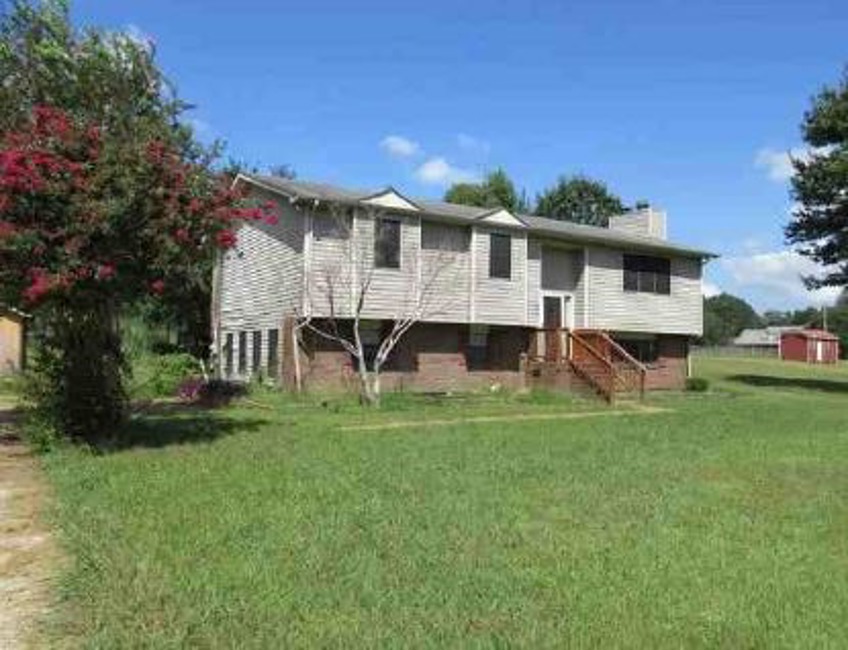 2nd Chance Foreclosure, 817 Boiling Springs Rd, Oxford, AL 36203