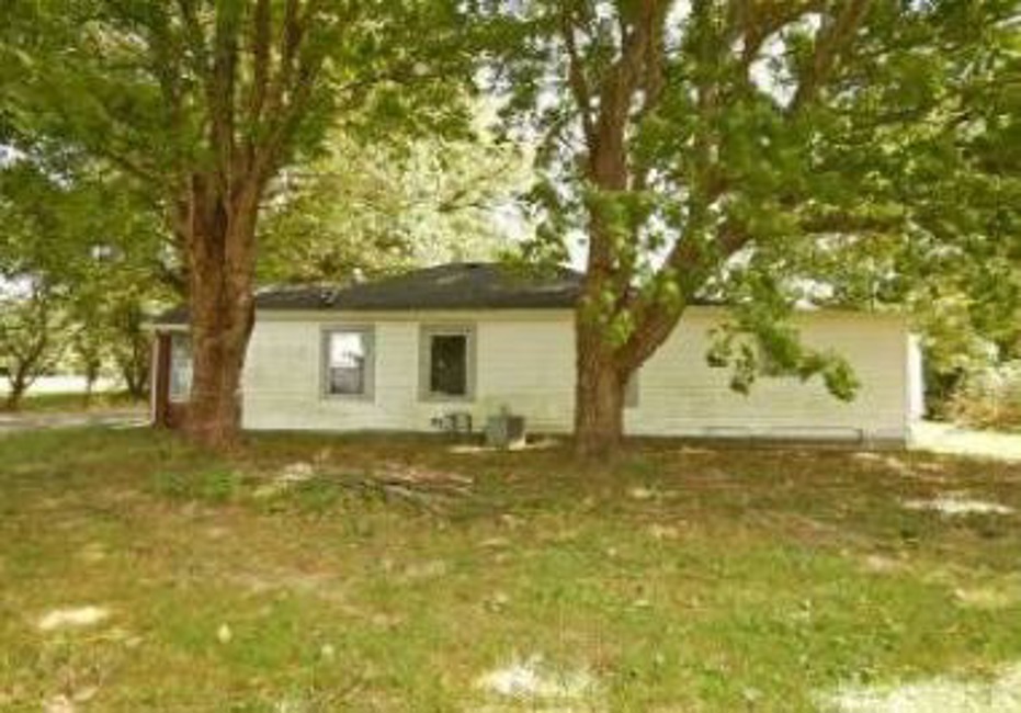 2nd Chance Foreclosure - Reported Vacant, 9501 New Harmony Rd, Poseyville, IN 47633