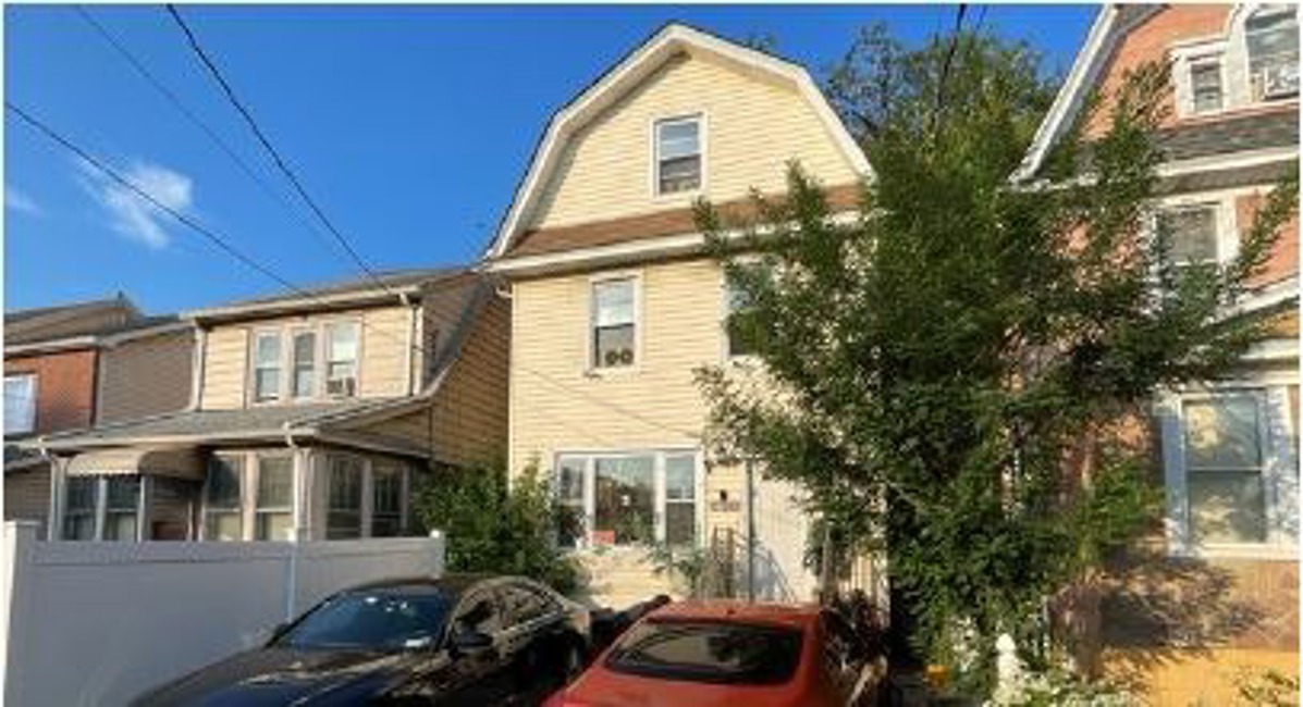 Foreclosure Trustee, 105 -22 135TH St, South Richmond Hill, NY 11419