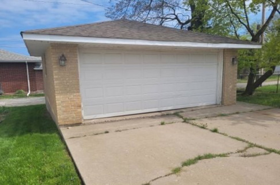 Foreclosure Trustee, 3622 W 15TH Ave, Gary, IN 46404