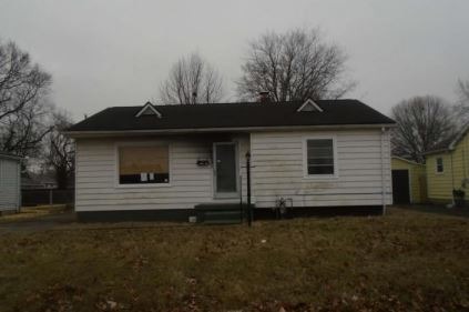 Sweetser Ave, Evansville, IN 47715 #1
