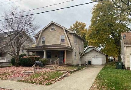 Roslyn Ave, Canton, OH 44710