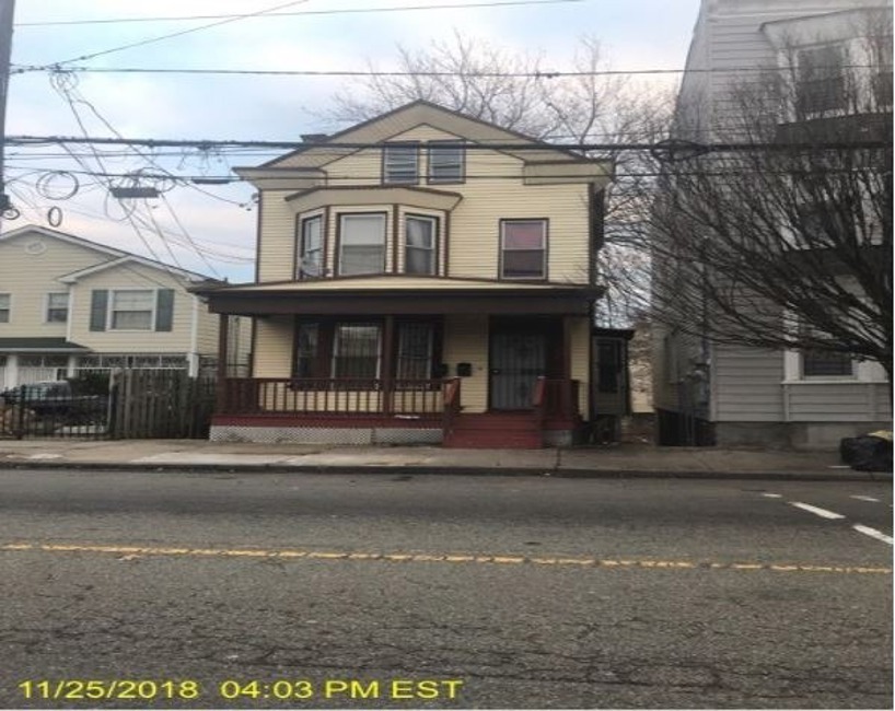 Foreclosure Trustee, 352 Bergen Street, Newark, NJ 7103