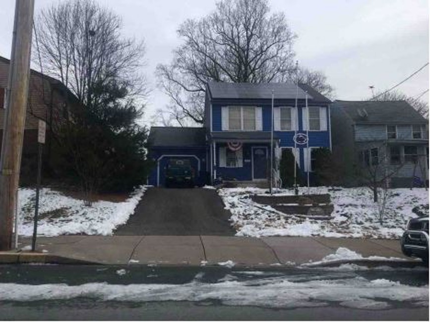 Foreclosure Trustee, 259 S 4TH St, Columbia, PA 17512