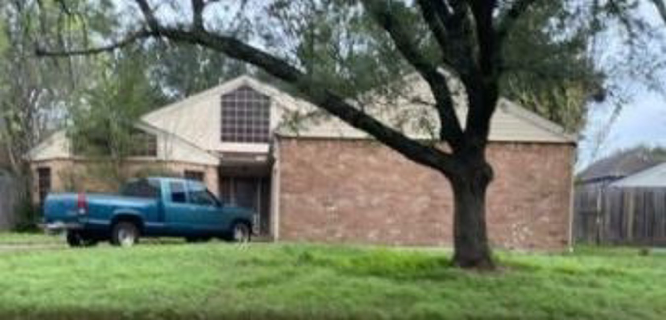 Foreclosure Trustee, 10010 Strawgrass Dr, Houston, TX 77064