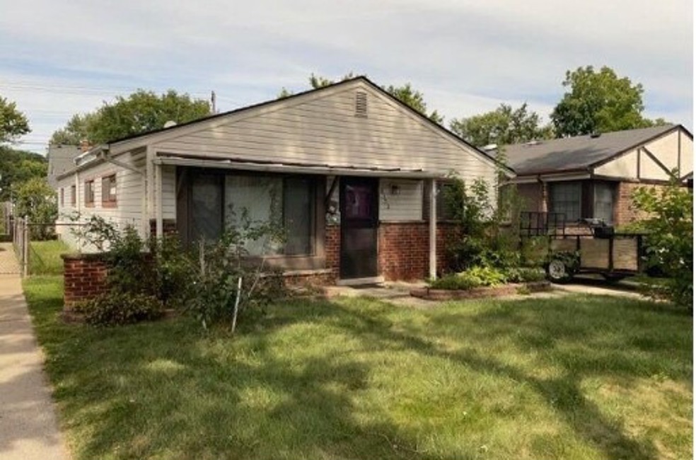 2nd Chance Foreclosure - Reported Vacant, 8153 Dale, Center Line, MI 48015