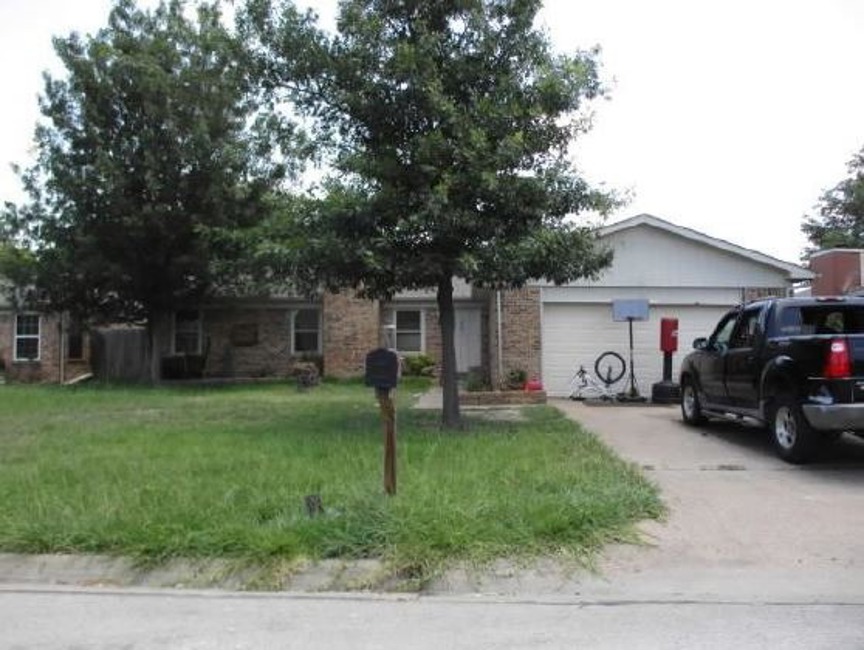 2nd Chance Foreclosure, 509 Plainview Dr, Mansfield, TX 76063