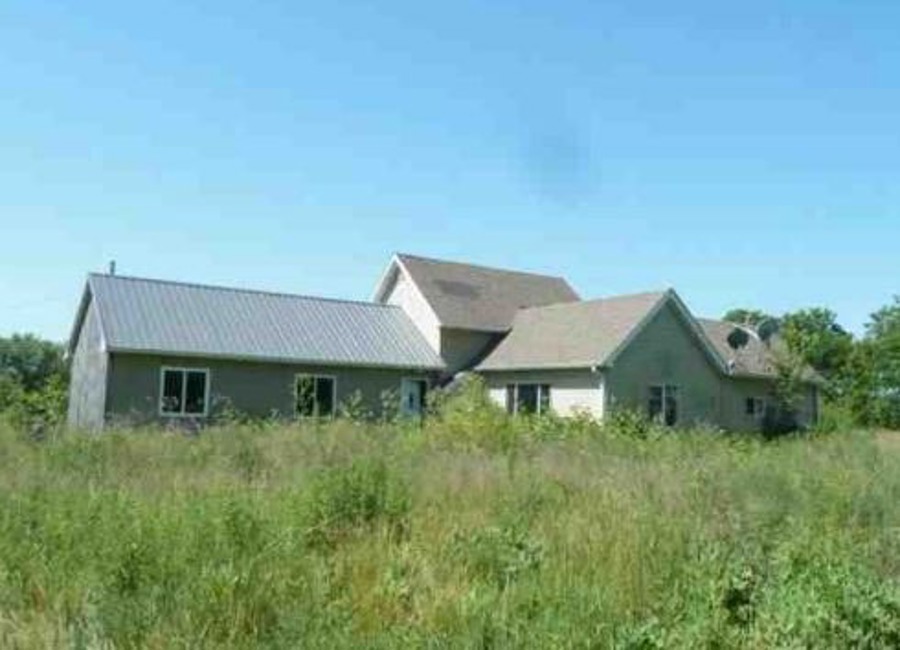 Foreclosure Trustee - Reported Vacant, 4476 32ND St, Grinnell, IA 50112