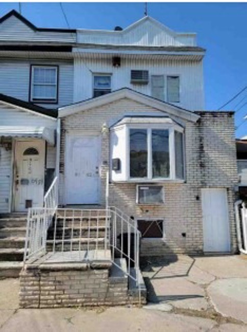 2nd Chance Foreclosure, 97-42 104th St, Ozone Park, NY 11416