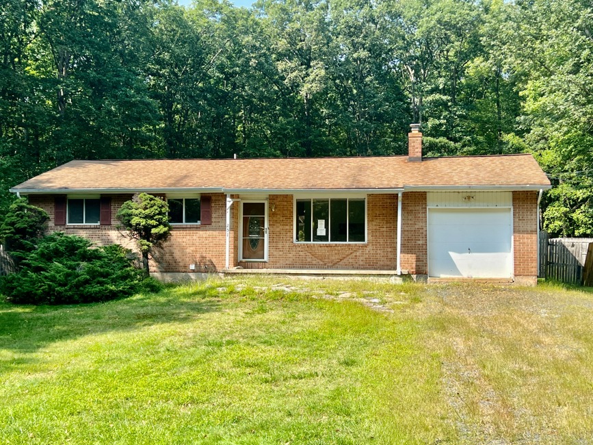Bank Owned, 251 Marcel Dr, Dingmans Ferry, PA 18328