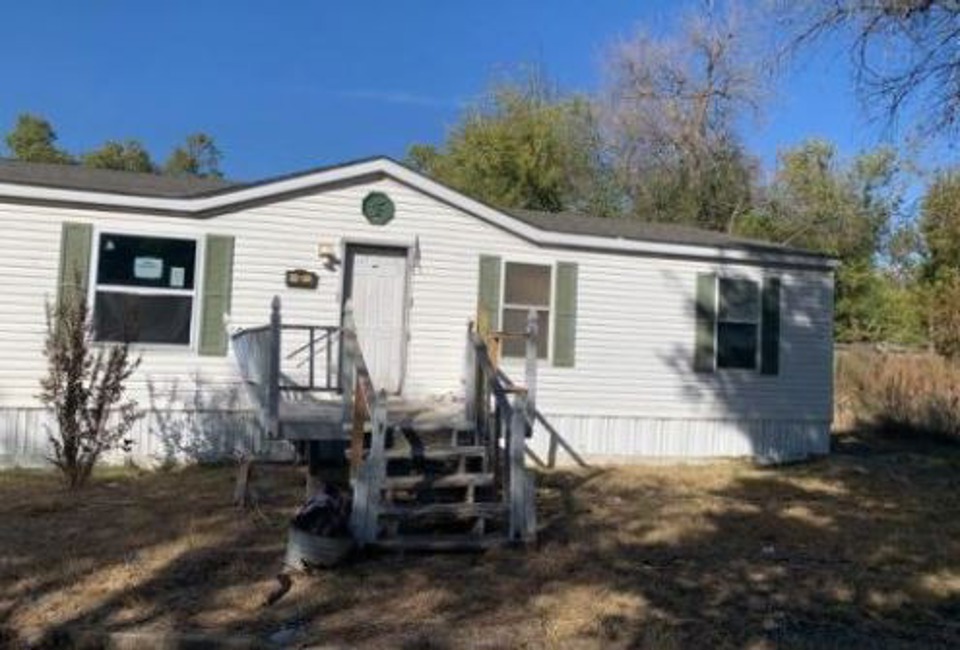 2nd Chance Foreclosure - Reported Vacant, 201 Vinita Rd, Nowata, OK 74048
