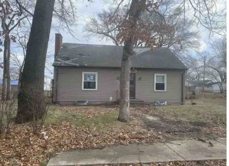 2nd Chance Foreclosure - Reported Vacant, 704 S Portland St, Knox, IN 46534