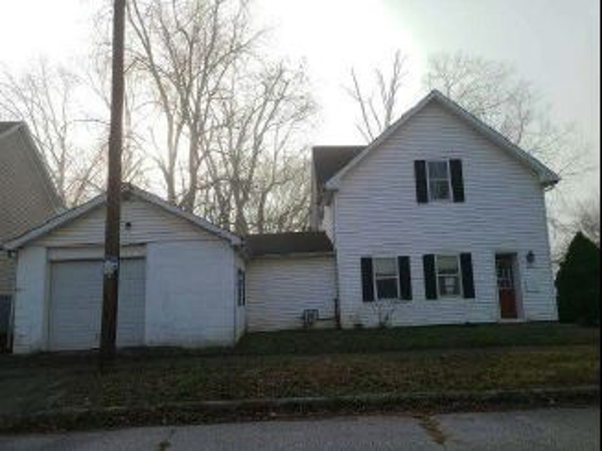 2nd Chance Foreclosure - Reported Vacant, 202     Main St, New Richmond, OH 45157