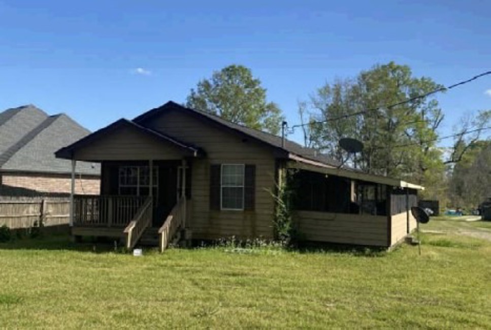 2nd Chance Foreclosure - Reported Vacant, 12544 Springfield Rd, Denham Springs, LA 70706