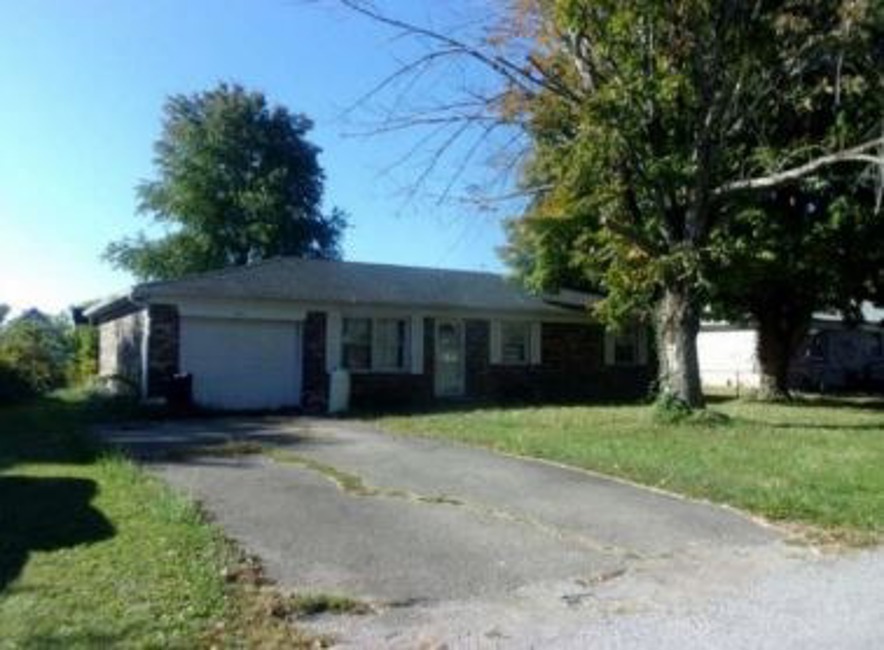 Foreclosure Trustee, 603 Meadows Dr, Mooresville, IN 46158
