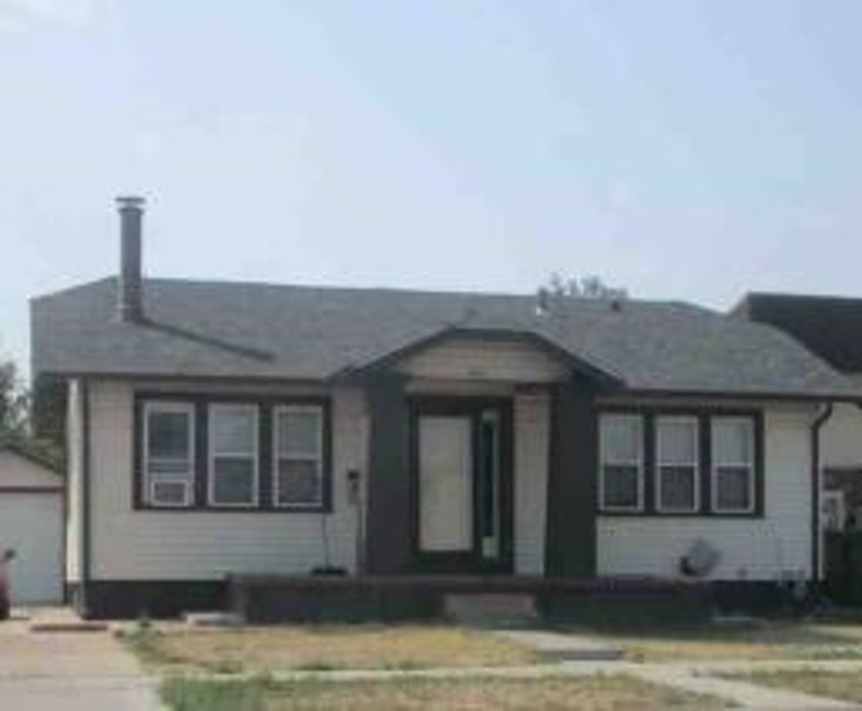 2nd Chance Foreclosure, 3210 Snyder Ave, Cheyenne, WY 82001