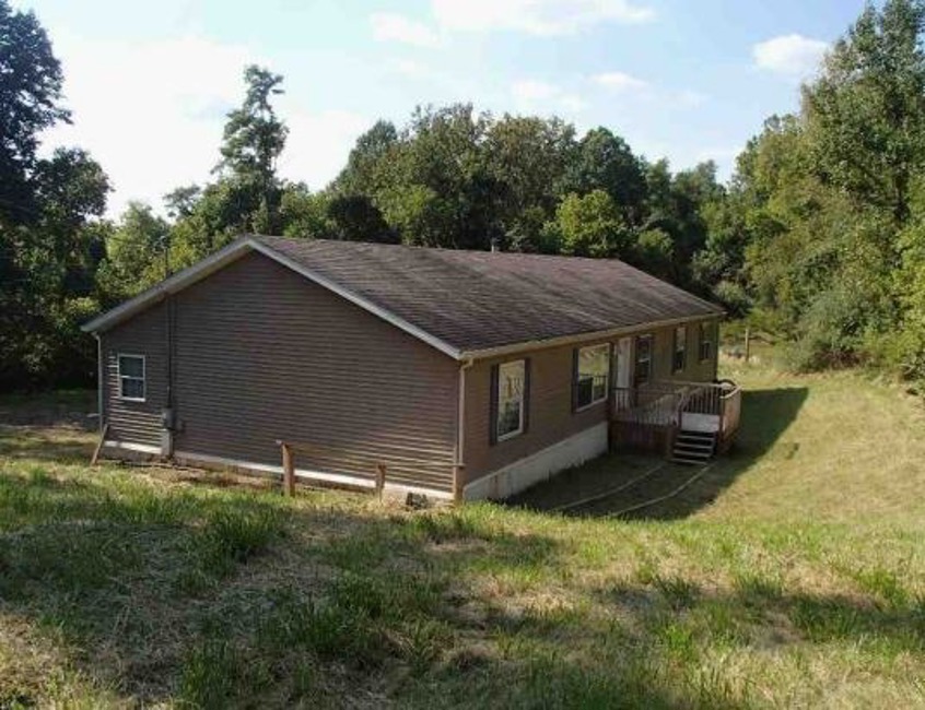 2nd Chance Foreclosure - Reported Vacant, 14842 Evans Rd, Evans, WV 25241
