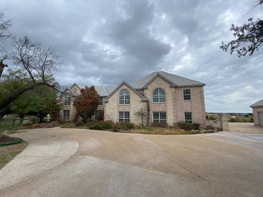 Bank Owned, 113 Club House Dr, Weatherford, TX 76087