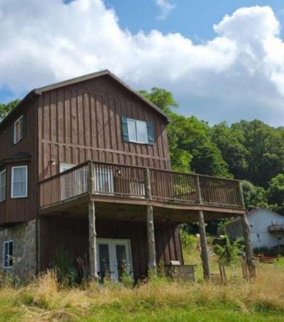 2nd Chance Foreclosure, 136 Beecher Holtsclaw Rd, Roan Mountain, TN 37687