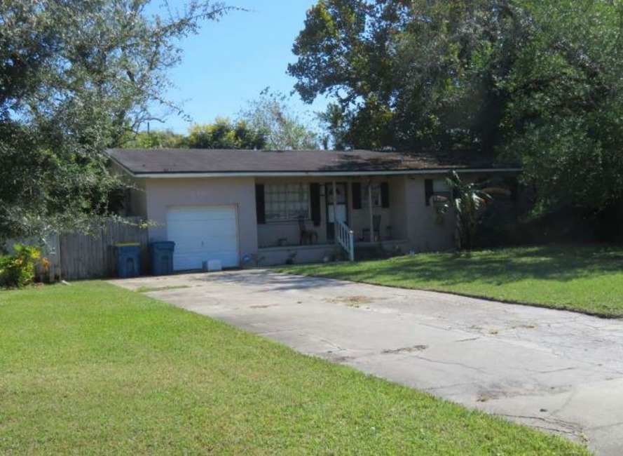 2nd Chance Foreclosure, 935 E Jorick Ct, Jacksonville, FL 32225