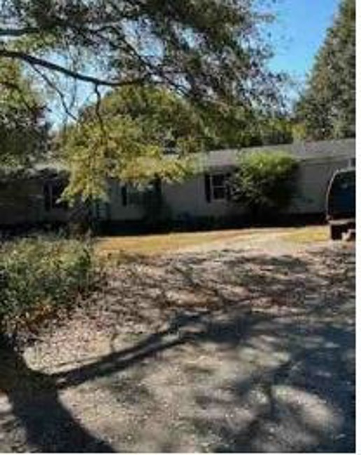 319 Bridgeview Dr, Anderson, SC 29625 Foreclosure Trustee Auction